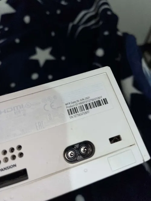 Xbox Series S avec 2 manette
