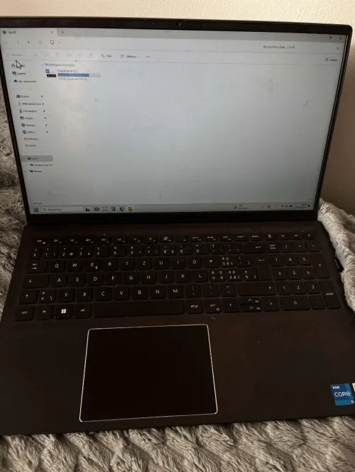 Pc portable vostro 15 5510 ..i5 11 em generation ram 16 gb 