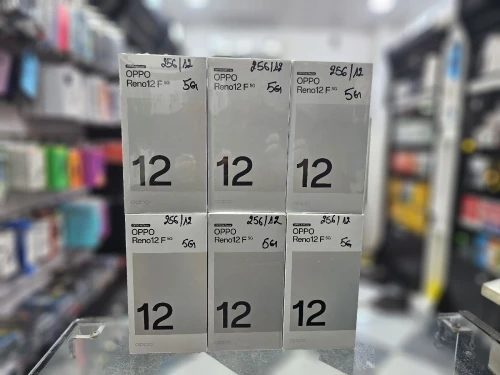 Oppo Reno 12F 5G  12 F  256GB/12Ram avec charger