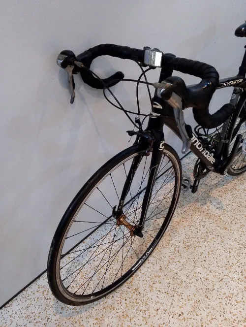 Vélo de cours Cannondale synapse (Size 48)