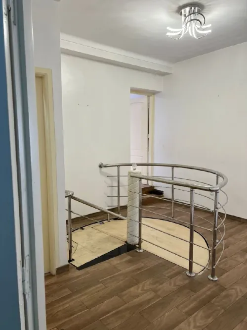 Location Appartement Niveau de villa F4 Alger Hussein dey