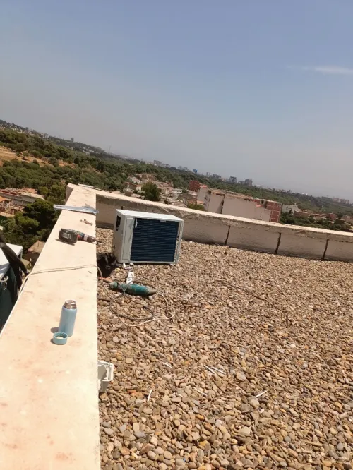 Instalation climatiseur (montage climatiseur) avec pompe à vide (facture)  