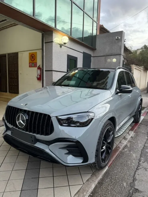 Mercedes GLE 300d SUV 2025 GLE 300d SUV