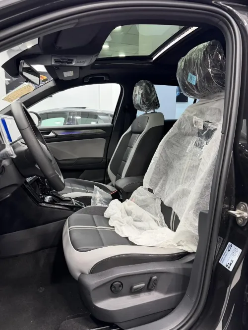 Volkswagen New T-Roc  2026 R-Line 