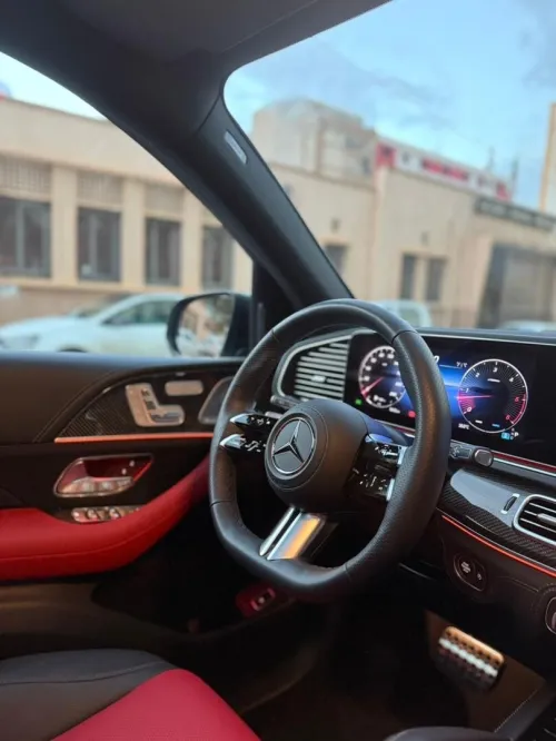 Mercedes GLE 300d SUV 2025 GLE 300d SUV