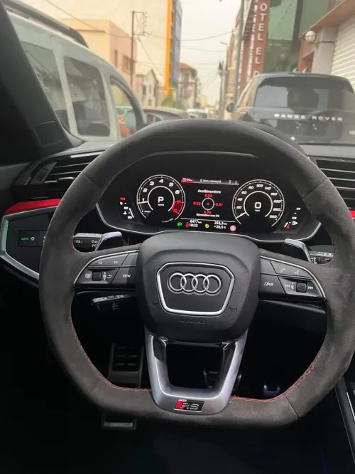 Audi RSQ3 2023 RSQ3