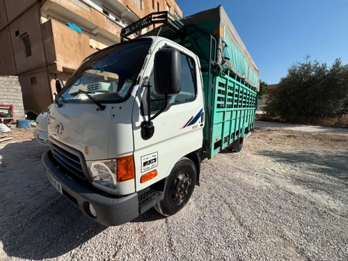 Hyundai HD65 2011