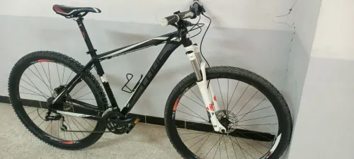 Vélo vtt cube rockrider
