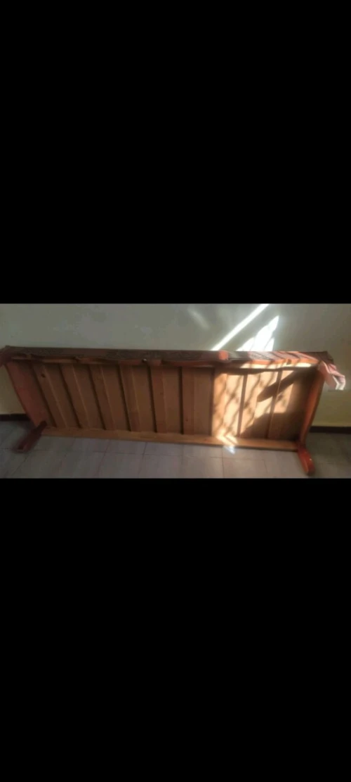02 lits liquidation (en bois)