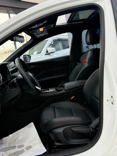 MG 5 2025 Luxury