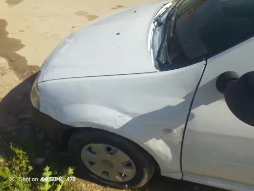 Dacia Logan 2013 Base
