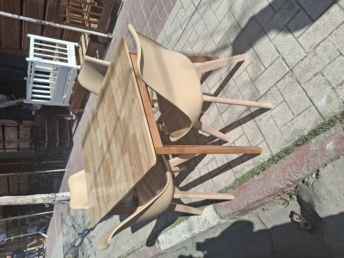 Tables et chaises
