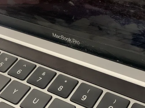 MacBook Pro M2 2022