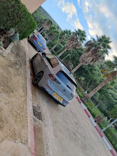 Volkswagen Golf 8 2025 R line