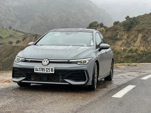 Volkswagen Golf 8 2025 R line