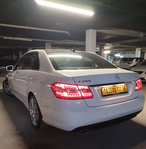 Mercedes Classe E 2011 AVANTGARDE Pack AMG