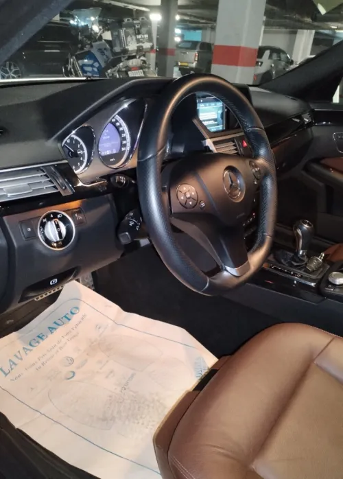 Mercedes Classe E 2011 AVANTGARDE Pack AMG