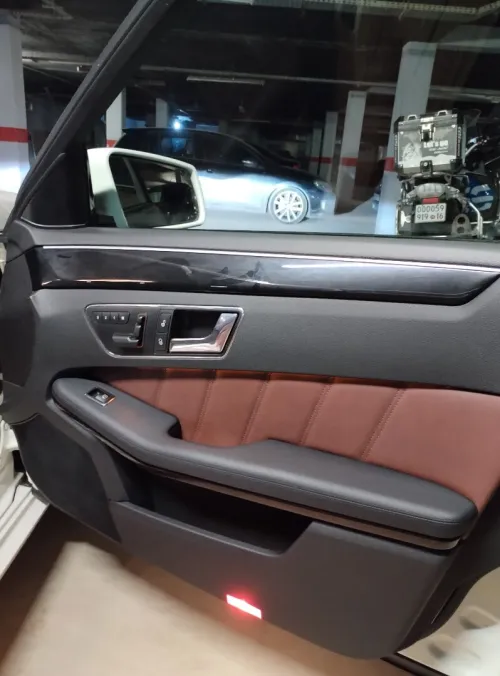 Mercedes Classe E 2011 AVANTGARDE Pack AMG