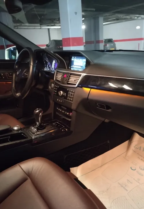 Mercedes Classe E 2011 AVANTGARDE Pack AMG
