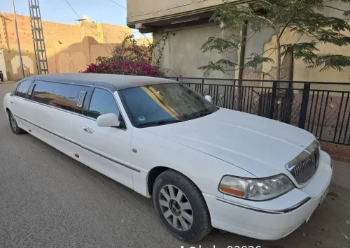 Ford Lincoln 2002 Limousine