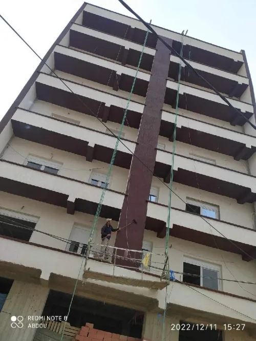 Décoration façade extérieure en monocouche