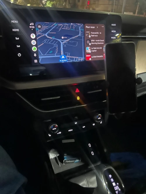 Skoda Fabia 2023 Style + siège chauffant et Park assist