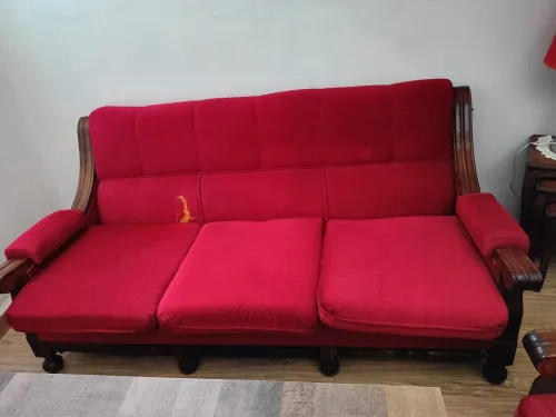 Salon 2 piece Rouge en bois 
