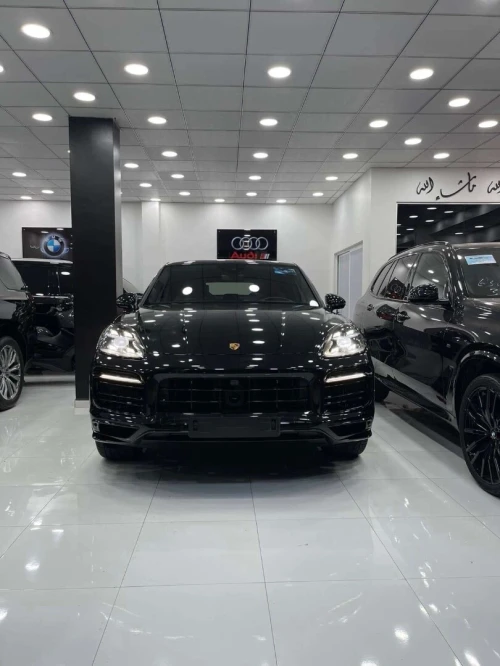 Porsche Cayenne coupè 2023 GTS