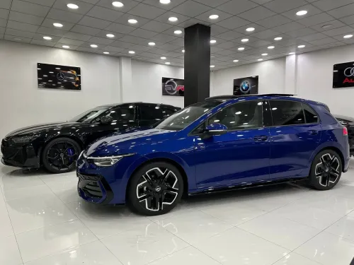 Volkswagen Golf 8 2025 Pro R-line