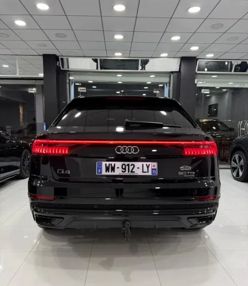 Audi Q8 2019 SLINE