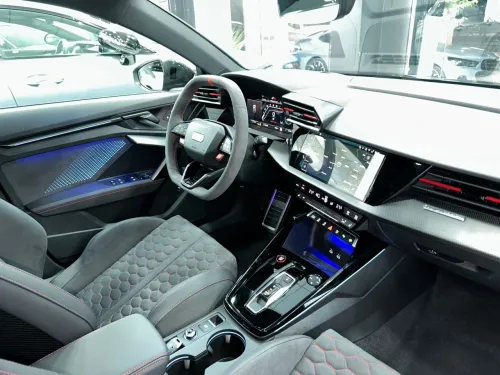 Audi RS3 Sportback 2025 Performance