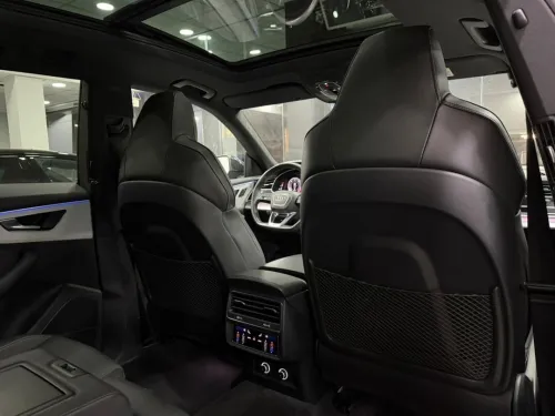 Audi Q8 2019 SLINE