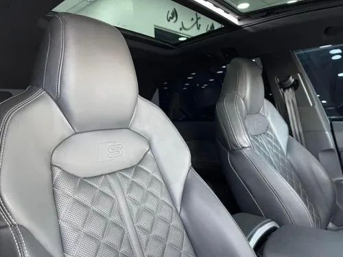 Audi Q8 2019 SLINE