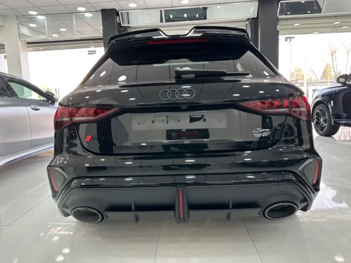 Audi RS3 Sportback 2025 Performance