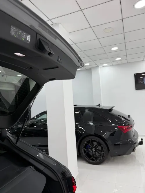 Audi RS6 Avante  2025 Performance