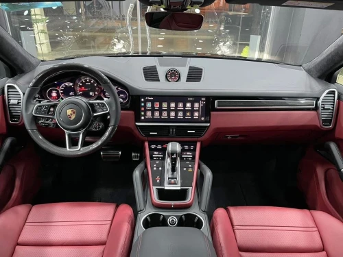 Porsche Cayenne coupé 2023 GTS