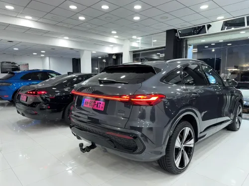 Audi Q5 2026 SLINE