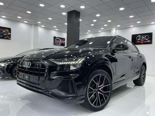Audi Q8 2019 SLINE
