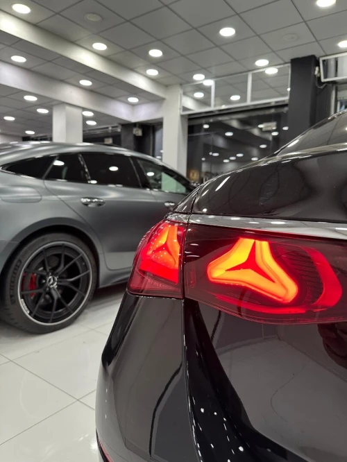 Mercedes Classe E 2025 AMG LINE