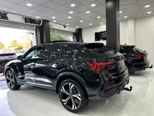 Audi Q3 2024 SLINE black édition