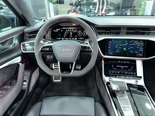 Audi RS6 Avante  2025 Performance