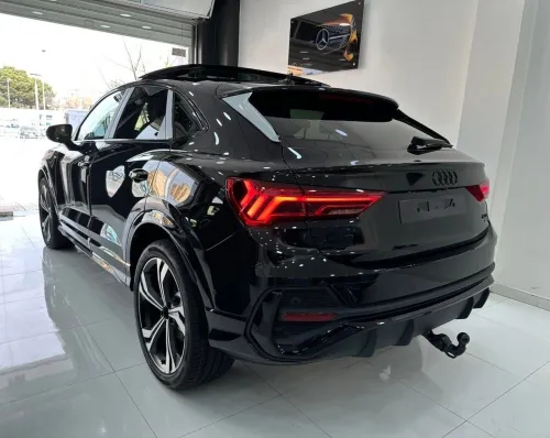 Audi Q3 2025 SLINE Black édition