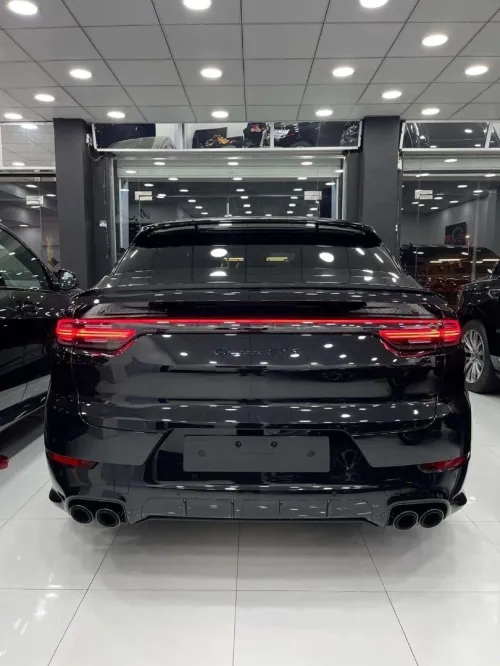 Porsche Cayenne coupè 2023 GTS