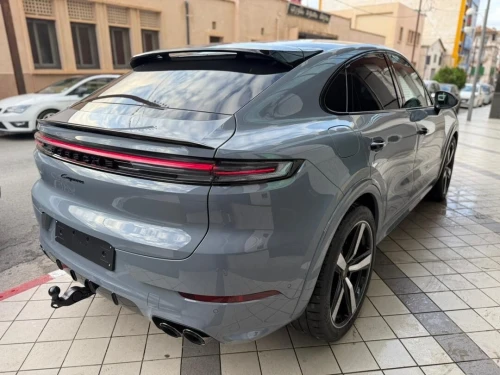 Porsche Cayenne 2025 Sport Design