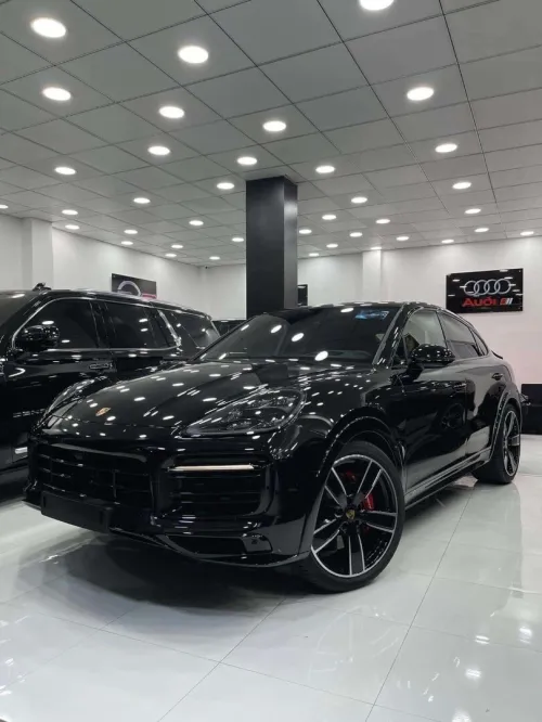 Porsche Cayenne coupè 2023 GTS