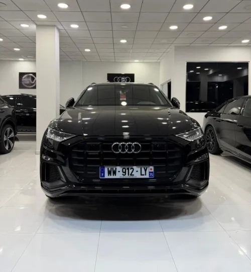Audi Q8 2019 SLINE