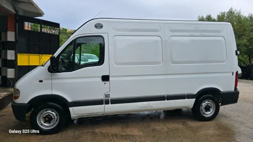 Renault Master Mongol 2000