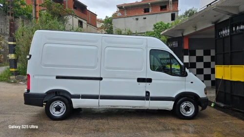 Renault Master Mongol 2000