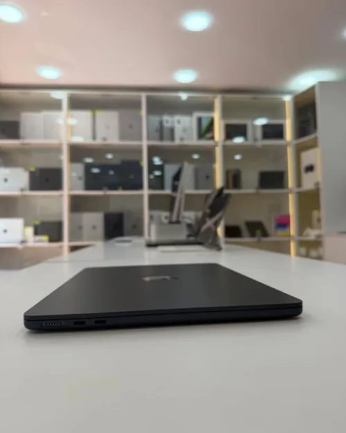 MacBook Air M5 16/512