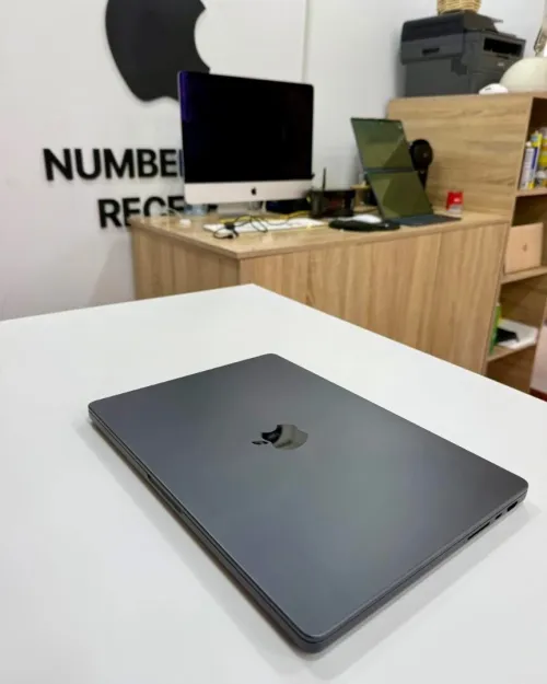 MacBook Pro M4 Pro 14 24/512